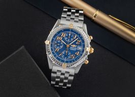 Breitling Blackbird B13350 -