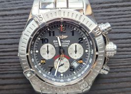 Breitling Avenger A69360 - ltd edition 88/600 (2004) - Black dial 44 mm Steel case