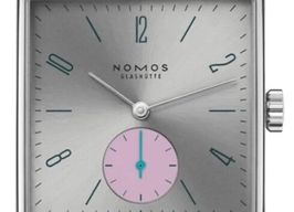 NOMOS Tetra 427 (2026) - Zilver wijzerplaat 27mm Staal