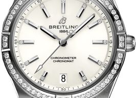 Breitling Chronomat 36 A10380591A1A1 (2023) - Wit wijzerplaat 36mm Staal