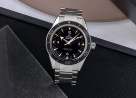 Omega Seamaster 300 233.30.41.21.01.001 (2021) - Black dial 41 mm Steel case