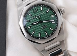 Girard-Perregaux Laureato 81010-11-3153-1CM -