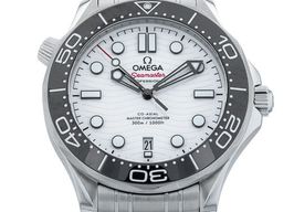 Omega Seamaster Diver 300 M 210.30.42.20.04.001 (2025) - Wit wijzerplaat 42mm Staal