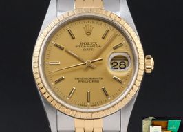 Rolex Oyster Perpetual Date 15223 -