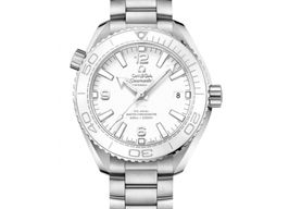 Omega Seamaster Planet Ocean 215.30.40.20.04.001 (2025) - Wit wijzerplaat 40mm Staal