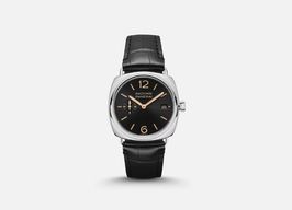 Panerai Radiomir 1940 3 Days Automatic PAM01572 (2024) - Zwart wijzerplaat 40mm Staal