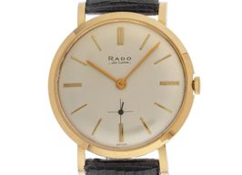 Rado Original Unknown (1970) - Silver dial 34 mm Yellow Gold case