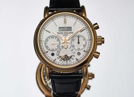 Patek Philippe Perpetual Calendar 5204R-001 (2020) - Silver dial 40 mm Rose Gold case