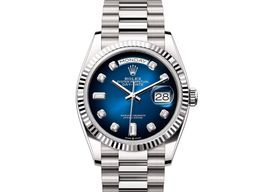 Rolex Day-Date 36 128239-0023 (2024) - Blue dial 36 mm White Gold case