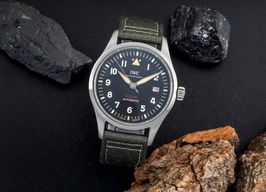 IWC Pilot IW326801 (Unknown (random serial)) - Black dial 39 mm Steel case