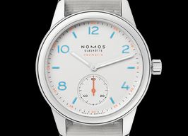 NOMOS Club Neomatik 740 (2022) - White dial 37 mm Steel case