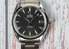 Omega Seamaster Aqua Terra 231.10.39.21.01.001 (2012) - Black dial 39 mm Steel case
