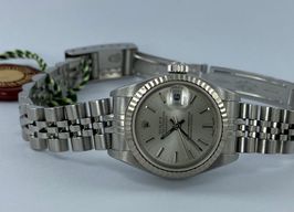 Rolex Lady-Datejust - (Unknown (random serial)) - Silver dial 43 mm Steel case