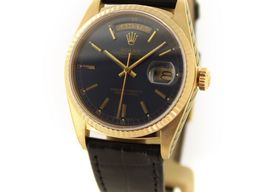 Rolex Day-Date 36 18038 (Unknown (random serial)) - Blue dial 36 mm Yellow Gold case