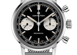 Hamilton Intra-Matic H38429130 (2025) - Black dial 40 mm Steel case