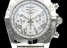 Breitling Chronomat 44 AB0110 (2010) - Wit wijzerplaat 44mm Staal