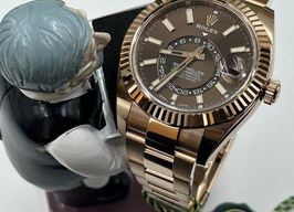 Rolex Sky-Dweller 326935 -