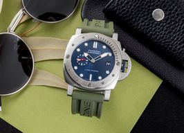 Panerai Luminor Submersible PAM01391 (2022) - Blue dial 44 mm Steel case