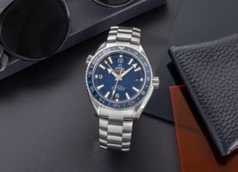 Omega Seamaster Planet Ocean 232.90.44.22.03.001 (2017) - Blauw wijzerplaat 44mm Titanium