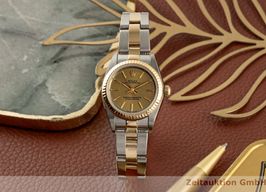Rolex Oyster Perpetual 76193 (2005) - Champagne dial 28 mm Gold/Steel case