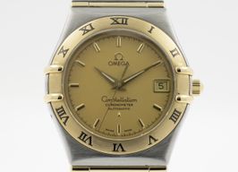 Omega Constellation 1202.1 (1998) - Gold dial 39 mm Gold/Steel case