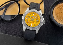 Breitling Avenger II Seawolf A17331101I1S2 (Unknown (random serial)) - Yellow dial 45 mm Steel case
