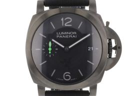 Panerai Luminor Marina PAM01353 (2023) - Black dial 40 mm Steel case