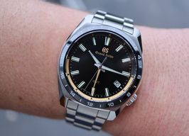 Grand Seiko Sport Collection SBGN023G (2022) - Black dial 40 mm Steel case