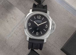 Panerai Luminor Base Logo PAM01086 (Unknown (random serial)) - Black dial 44 mm Steel case