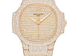 Patek Philippe Nautilus 7118/1450R-001 (Unknown (random serial)) - Diamond dial 35 mm Rose Gold case