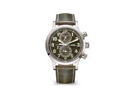 Patek Philippe Calatrava 5924G-010 (2025) - Groen wijzerplaat 42mm Witgoud