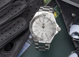 TAG Heuer Aquaracer WBP1111.BA0627 (Unknown (random serial)) - White dial 40 mm Steel case