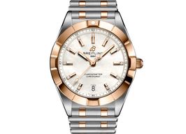 Breitling Chronomat U77310101A2U1 (2025) - Pearl dial 32 mm Gold/Steel case