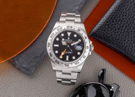 Rolex Explorer II 216570 (Unknown (random serial)) - 42 mm Steel case