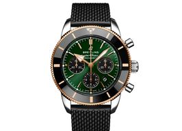 Breitling Superocean Heritage II Chronograph UB01622A1L1S1 (2024) - Groen wijzerplaat 44mm Staal