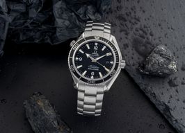 Omega Seamaster Planet Ocean 2201.50.00 (Onbekend (willekeurig serienummer)) - Zwart wijzerplaat 42mm Staal
