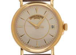 Patek Philippe Calatrava 5153J-001 (2010) - 38mm Geelgoud