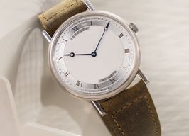 Breguet Classique 5157 (Unknown (random serial)) - Silver dial 38 mm