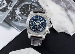 Breitling Chronomat AB011511/BF70 (Unknown (random serial)) - Black dial 44 mm Steel case