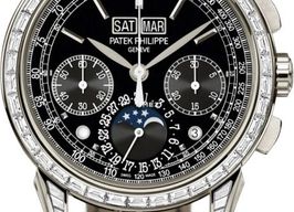 Patek Philippe Perpetual Calendar Chronograph 5271P-010 (2024) - Black dial 41 mm Platinum case