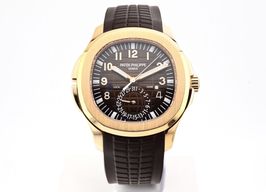 Patek Philippe Aquanaut 5164R-001 (2022) - Bruin wijzerplaat 40mm Roségoud