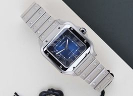Cartier Santos WSSA0063 (2024) - Blue dial 35 mm Steel case