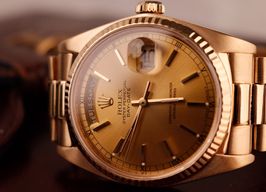 Rolex Day-Date 36 18038 (1983) - Gold dial 36 mm Yellow Gold case