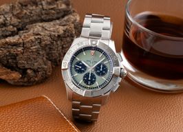 Breitling Avenger AB0147101L1X1 -