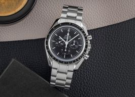 Omega Speedmaster Professional Moonwatch 311.30.42.30.01.006 (Unknown (random serial)) - Black dial 42 mm Steel case
