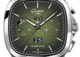 Glashütte Original Seventies Chronograph Panorama Date 1-37-02-09-02-62 (2026) - Groen wijzerplaat 40mm Staal