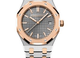 Audemars Piguet Royal Oak Selfwinding 77450SR.OO.1361SR.03 (2025) - Grijs wijzerplaat 34mm Goud/Staal
