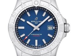 Breitling Avenger A17328101C1A1 (2024) - Blue dial 42 mm Steel case