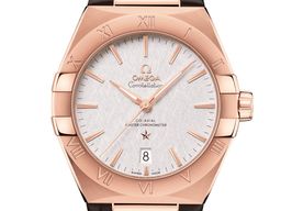 Omega Constellation 131.53.39.20.02.001 (2024) - Silver dial 39 mm Rose Gold case