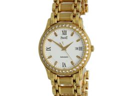 Piaget Polo 24005 (2002) - White dial 34 mm Yellow Gold case